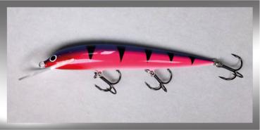 Karikko Wobbler, Länge: 13 cm, Farbe: Blue Pink Seducer 134, schwimmend, von Suomen Uistin The Finnish Lure Company (Jarmo Rapala)